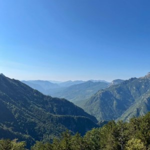 Le parc national de Theth, que l'on surnomme "les Alpes albanaises" 🇦🇱⛰️ .#albania #landscape